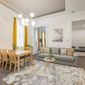 Deluxe Appartement met Drie Slaapkamers